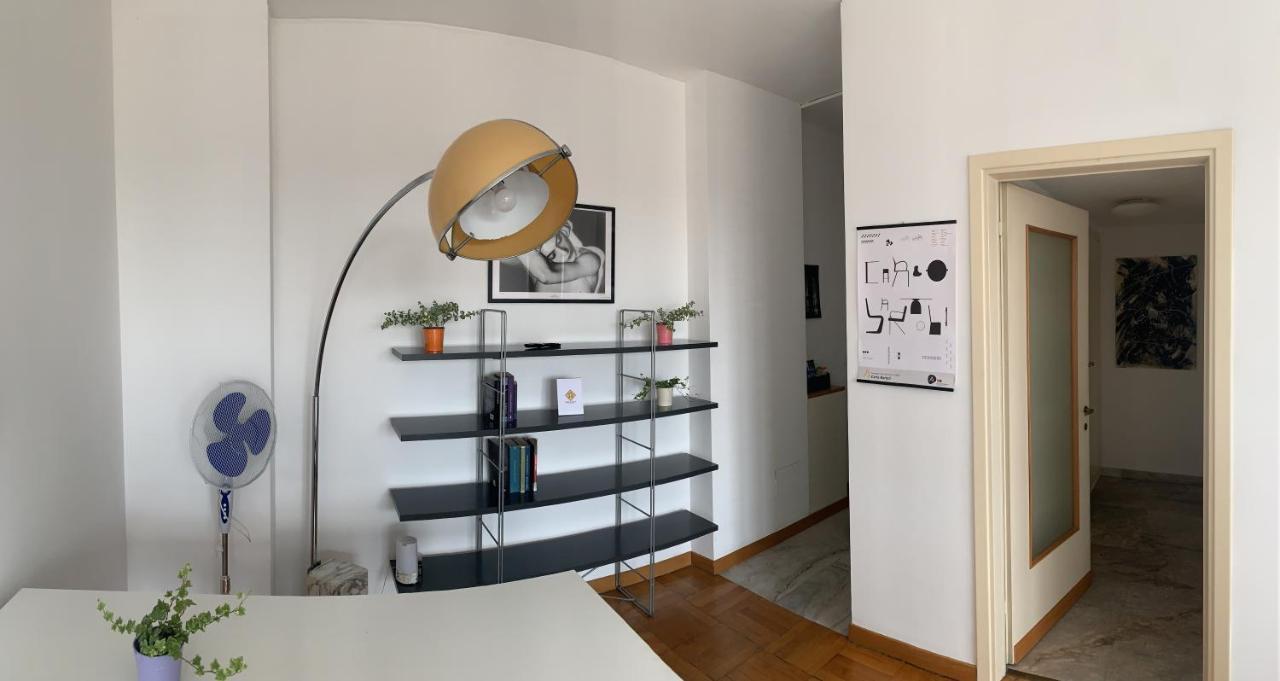 Appartamento Monolocale con vista su Milano Esterno foto